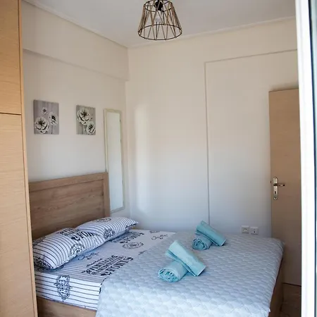 Modern At 2 Nea Artaki