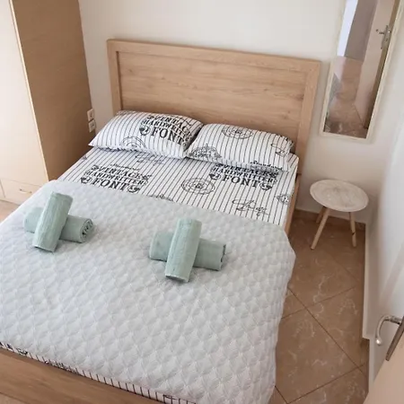 Modern At 2 Apartment Nea Artaki